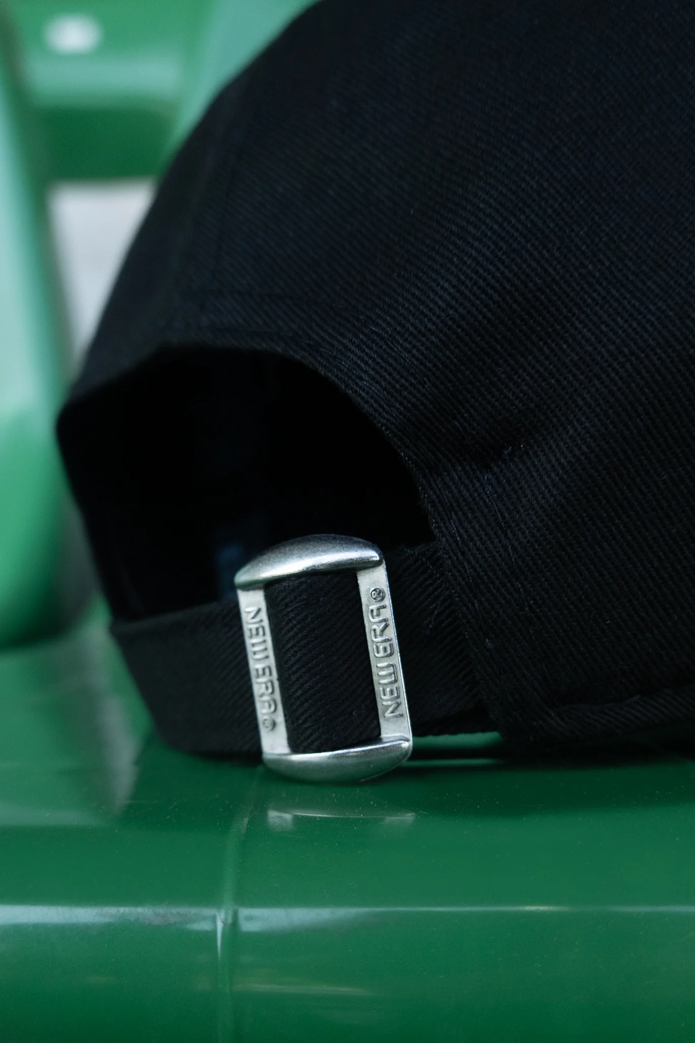 New Era 9FORTY Black/Gold - Image 3