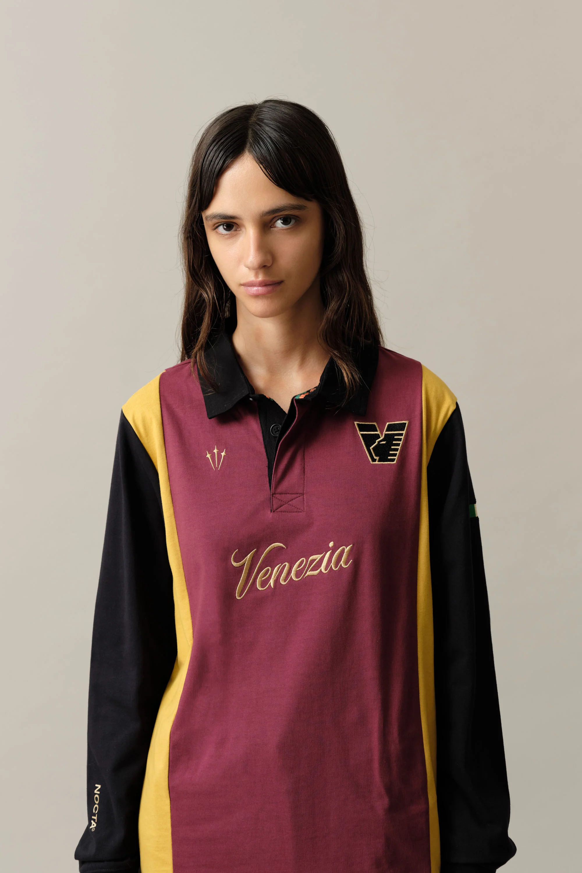 25/26 Urban Polo Burgundy - Image 4