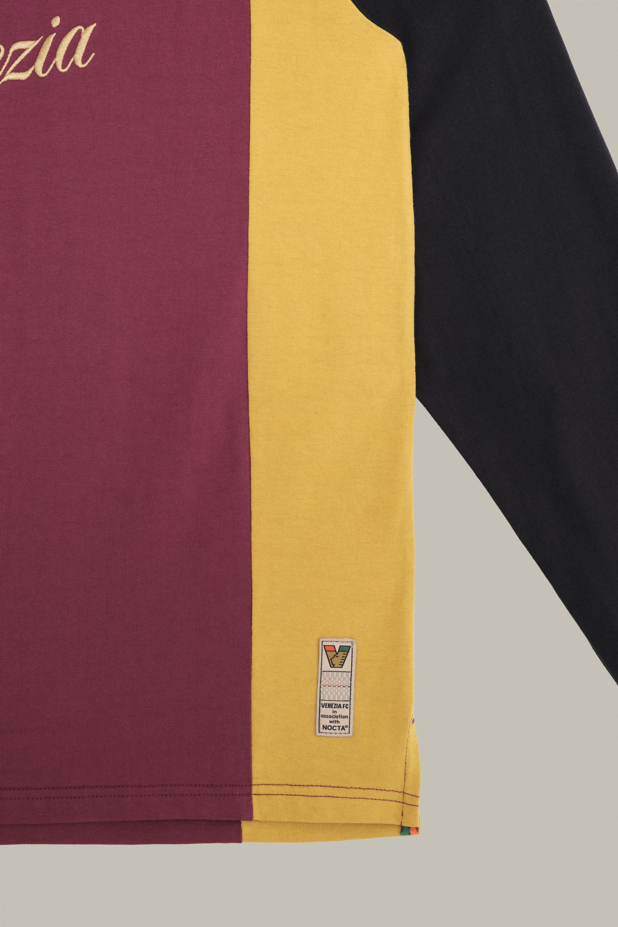 25/26 Urban Polo Burgundy - Image 7