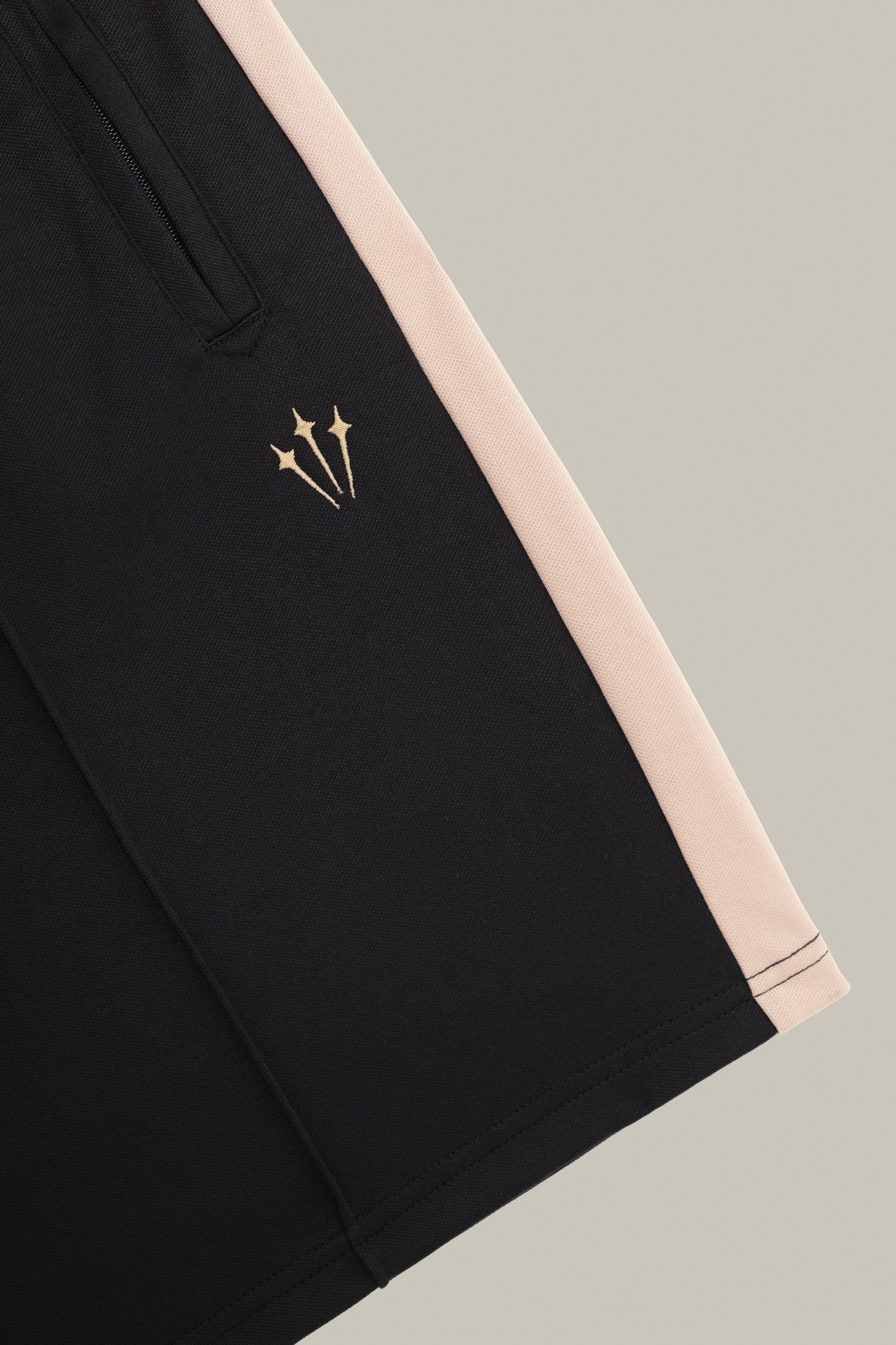 25/26 Urban Shorts Beige - Image 3