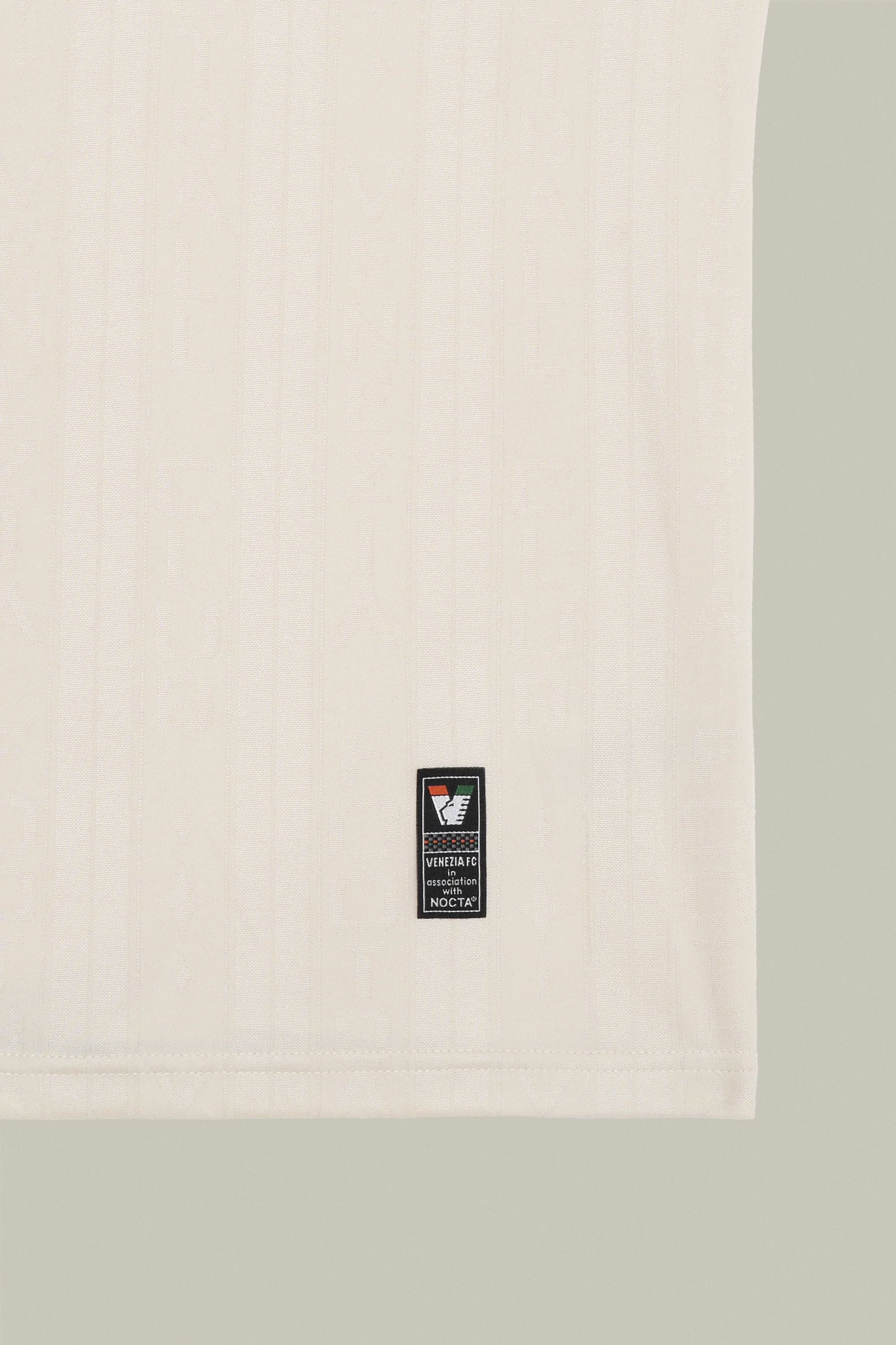 25/26 Away Jersey - Image 8