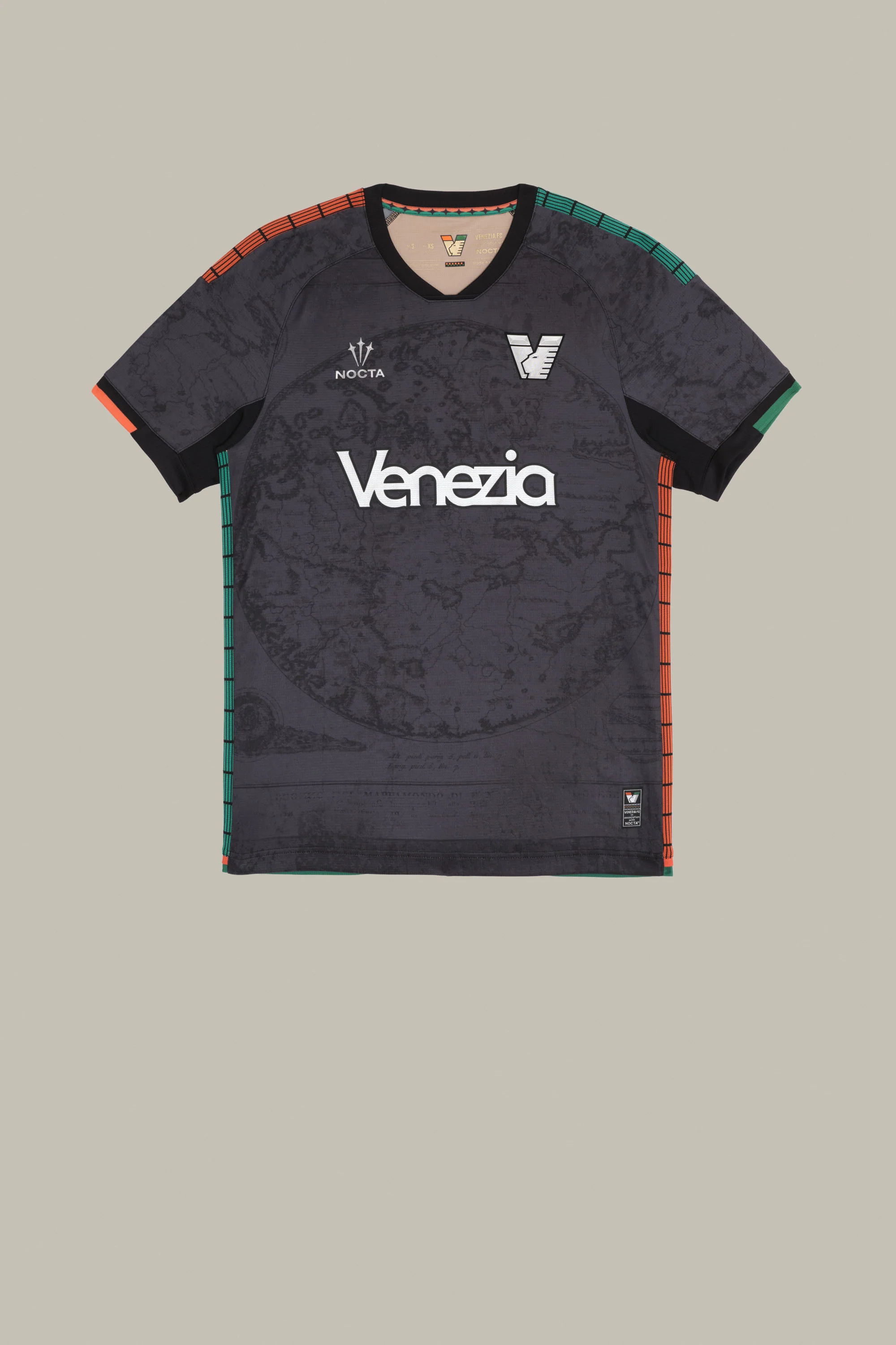 25/26 Home Jersey - Image 10