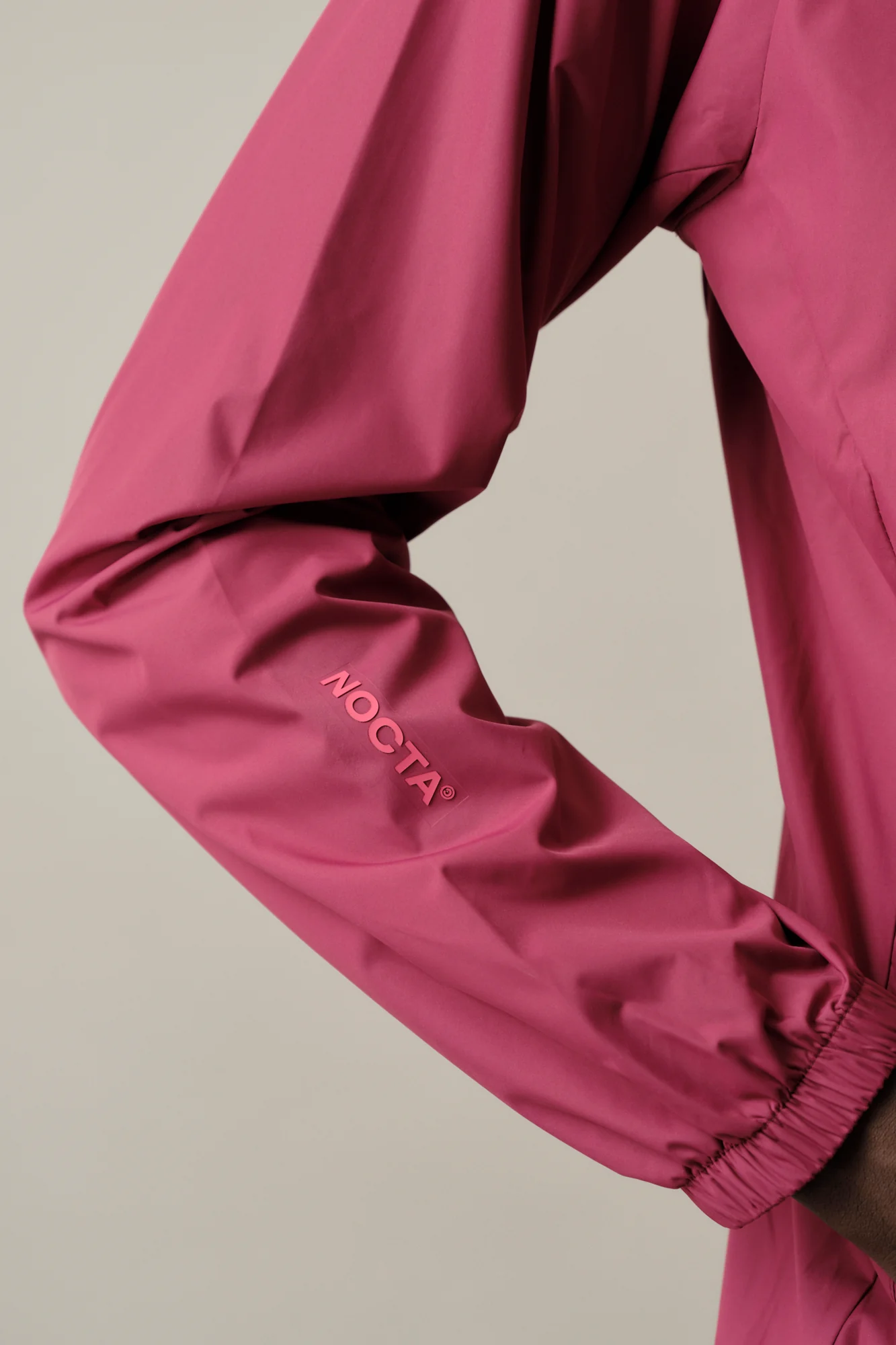 25/26 Training Rain Jacket Burgundy - Image 5