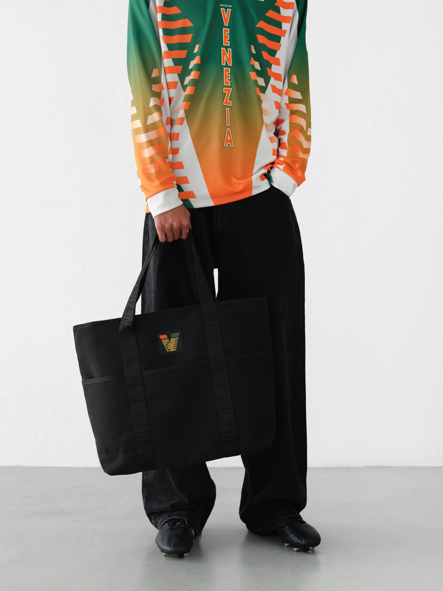 Tote Bag Black - Image 5